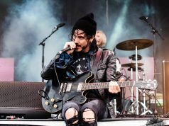 Reignwolf Bring In Rain And Destruction | Photos | Welcome To Rockville 2019