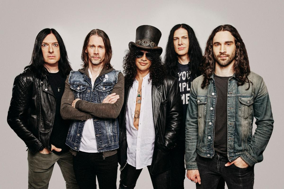 Slash ft. Myles Kennedy and the Conspirators